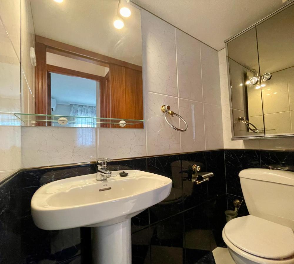 Apartamento Turistico La Pinta Planta 18 Бенидорм Екстериор снимка